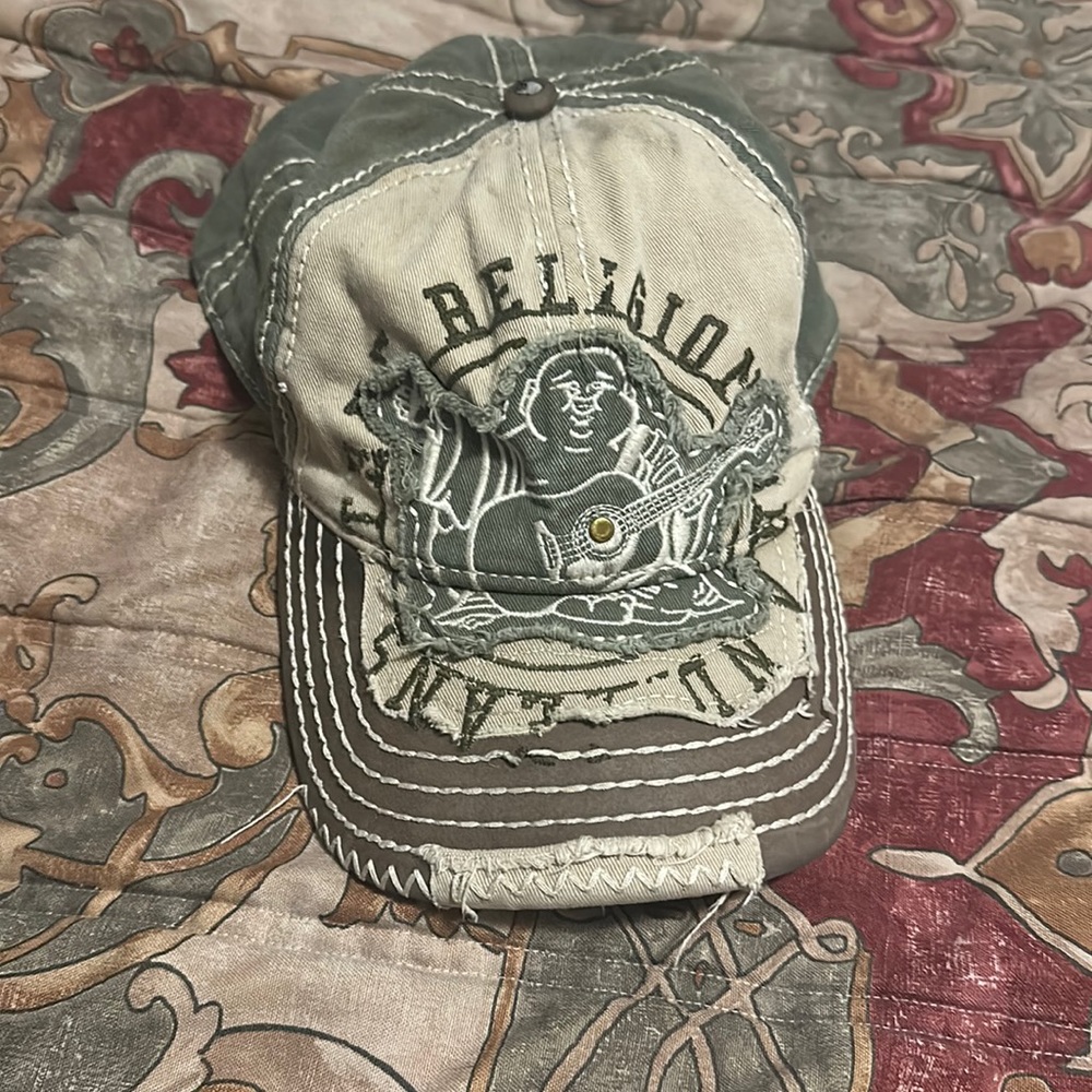 True religion hat